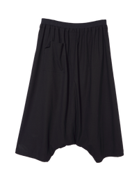 Low-rise capri