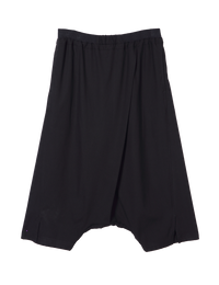 Low-rise capri