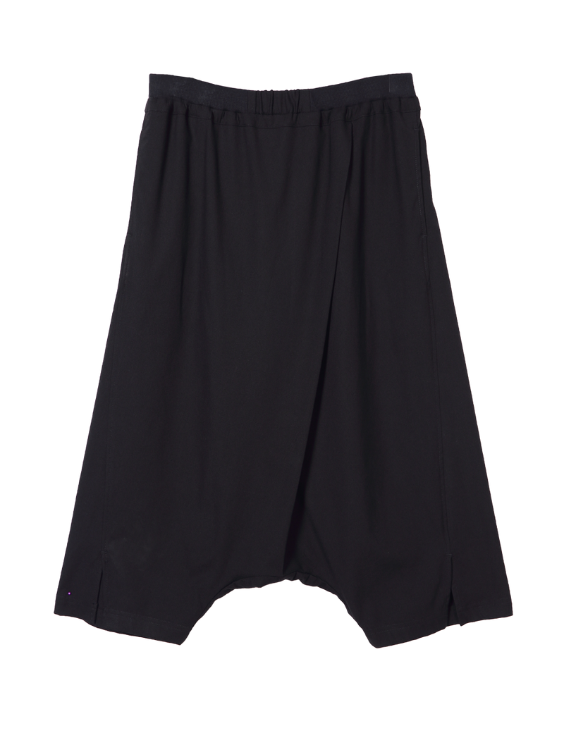 Low-rise capri