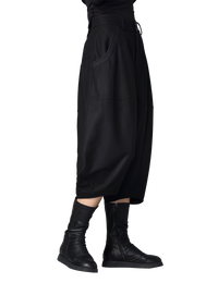 Low-rise pants