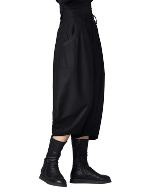 Low-rise pants