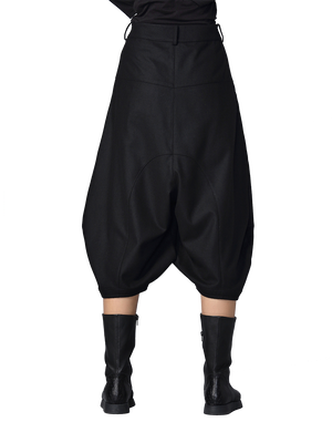 Low-rise pants