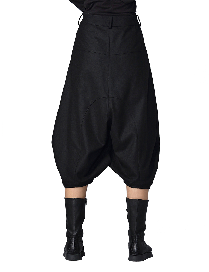 Low-rise pants