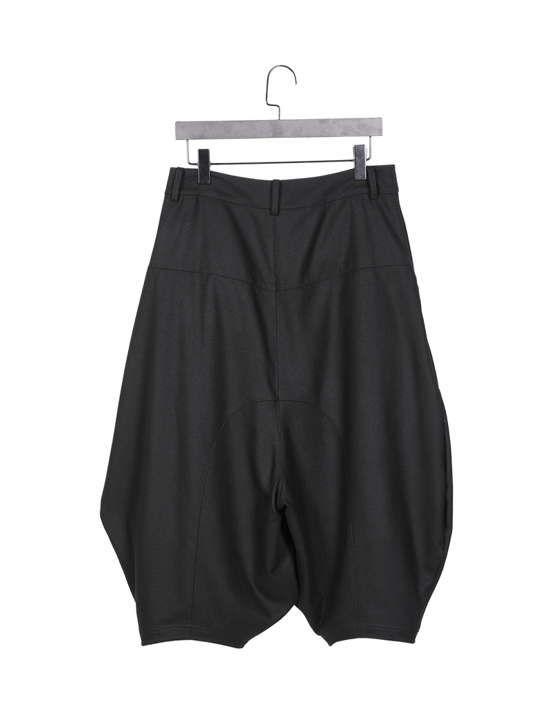Low-rise pants