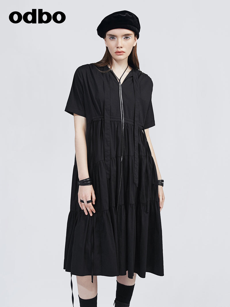 Odbo女神范氣質短袖V領黑色連衣裙女夏2022年新款寬鬆顯瘦小黑裙