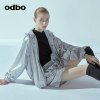 Odbo休閒氣質連帽短外套女秋冬2021年新款寬鬆舒適運動防風上衣潮